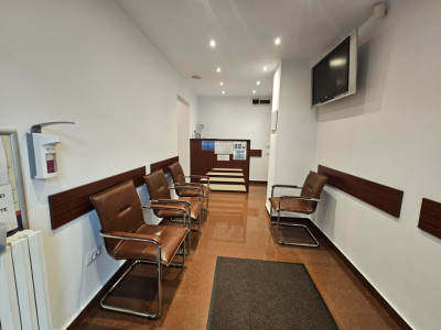 Spatiu de inchiriat, ideal cabinete medicale 